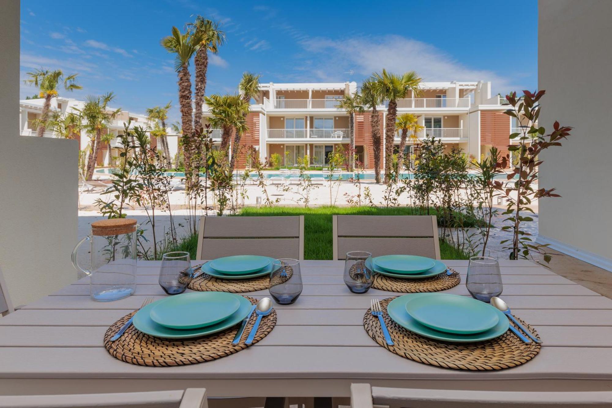 Wave Island! Luxury Resort A Jesolo - Piscina E Park Free! ภายนอก รูปภาพ