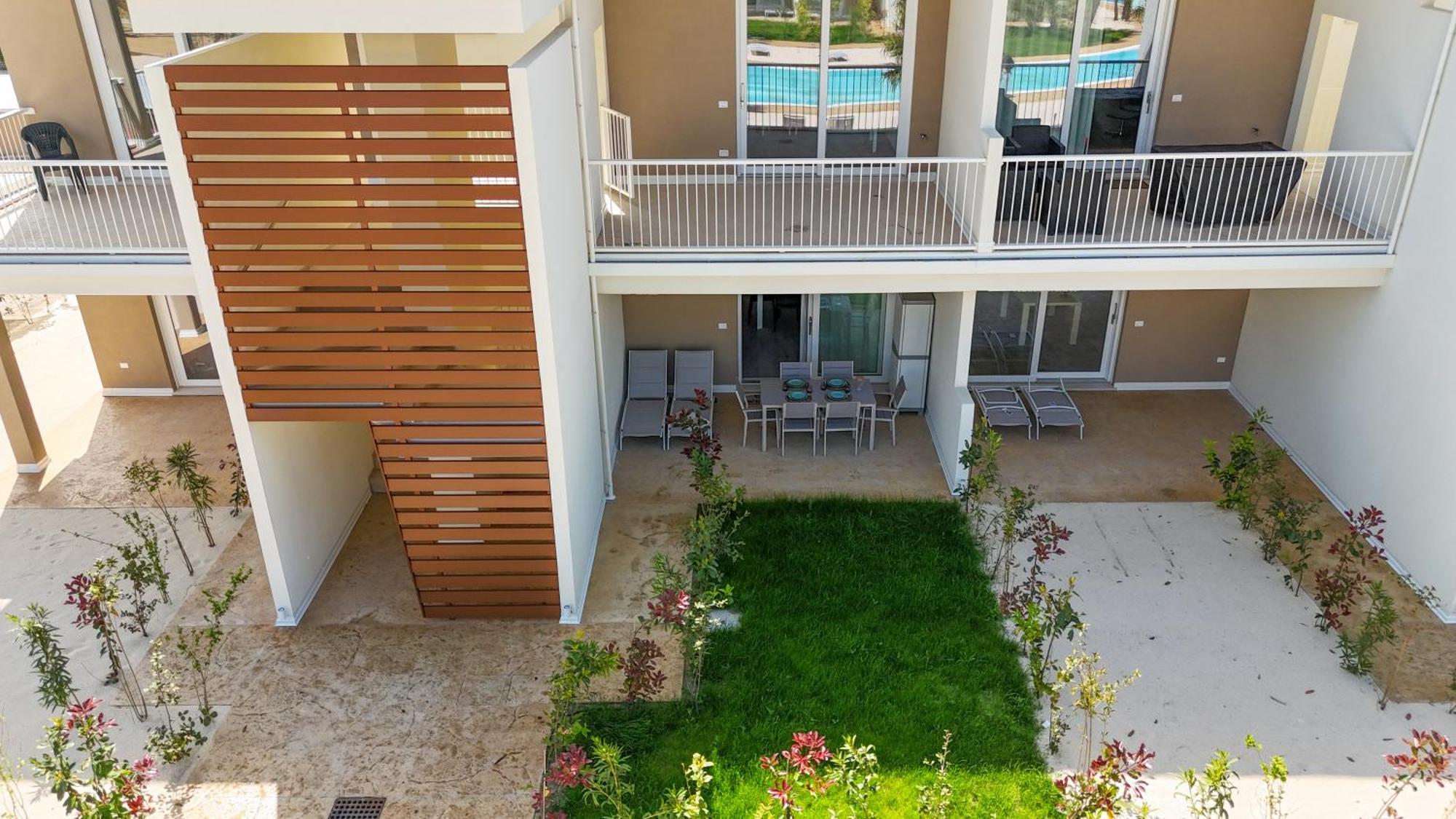 Wave Island! Luxury Resort A Jesolo - Piscina E Park Free! ภายนอก รูปภาพ